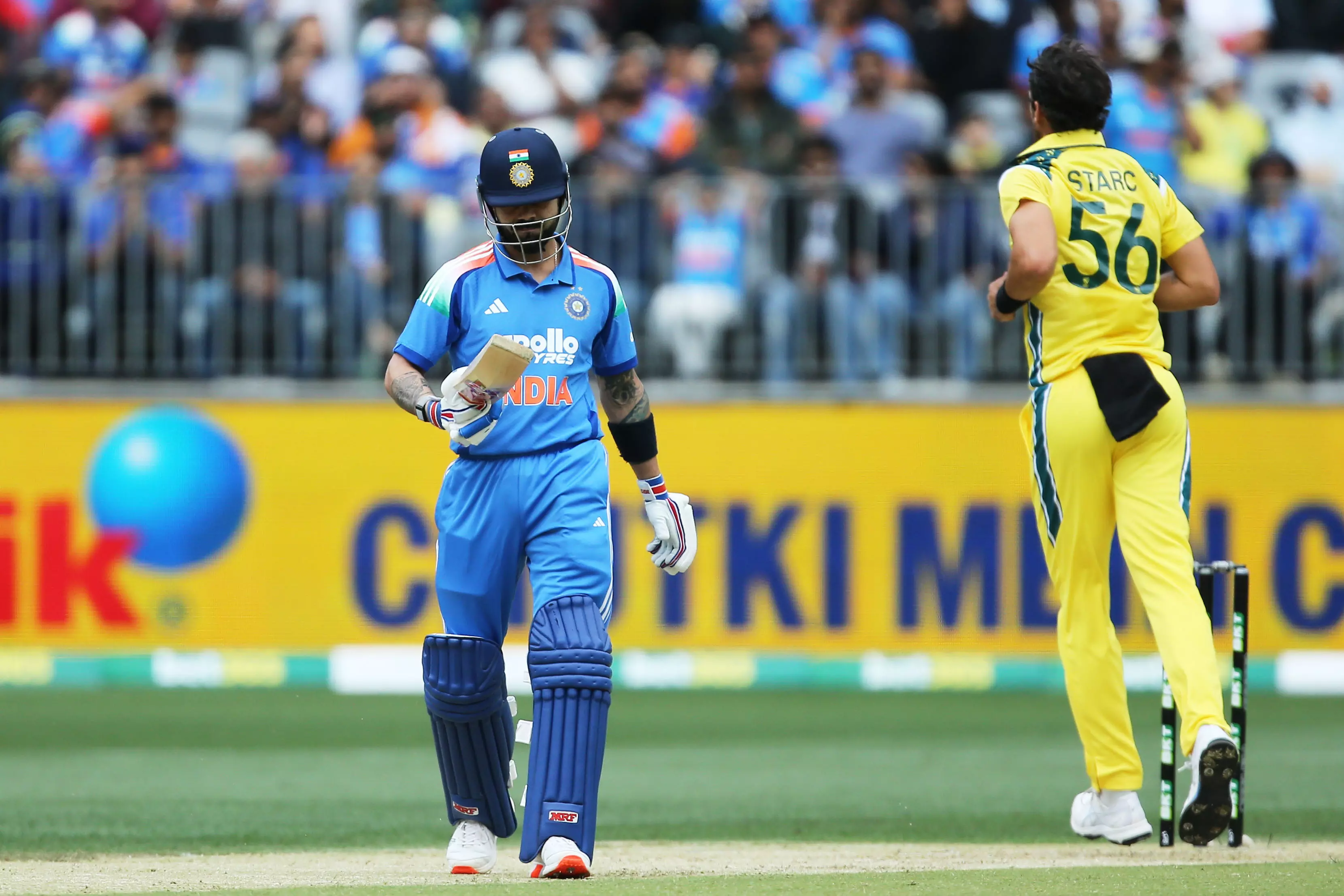 Kohli, Rohit Fail to Fire in Rain Hit 1st ODI Against Australia; Internet Reacts Kohli, Rohit Fail to Fire in Rain Hit 1st ODI Against Australia; Internet Reacts