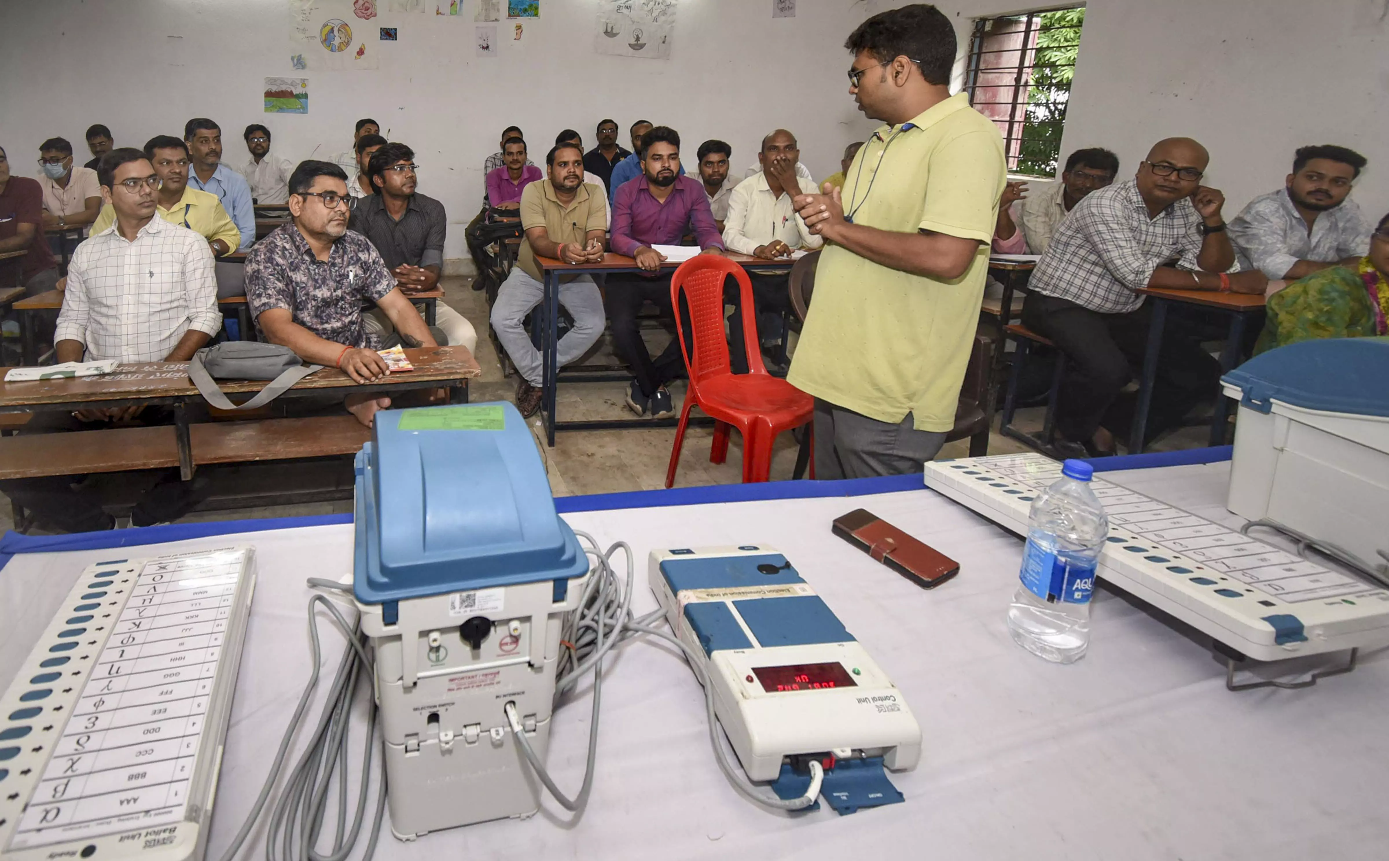 Dynasts Play Key Role in Bihar Elections, With Many Parties Led by Politicians Kin Dynasts Play Key Role in Bihar Elections, With Many Parties Led by Politicians Kin