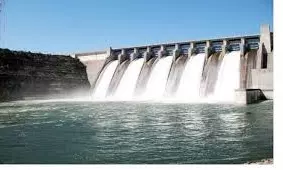 Concerns over No Technical Staff for Operating Gajuladinne Project Gates Concerns over No Technical Staff for Operating Gajuladinne Project Gates