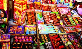 Cracker Shops Ignore Fire Safety Norms