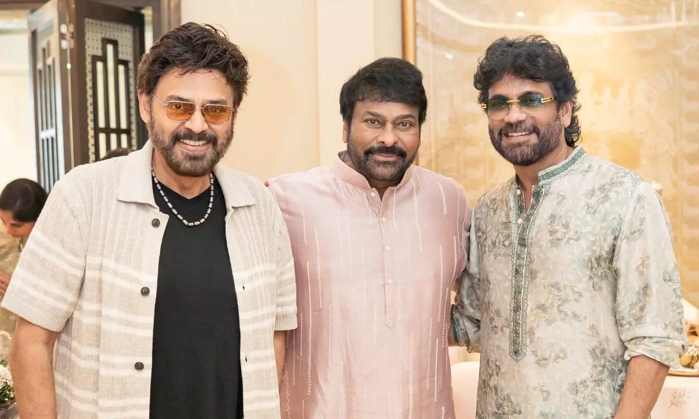 Chiru Celebrates Diwali with Nagarjuna, Venkatesh, Nayanthara