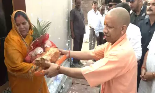 Yogi Adityanath Extends Diwali Wishes In Ayodhya, Distributes Sweets, Praises Cleanliness