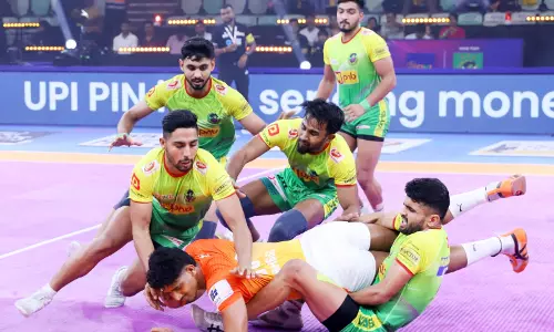 Ayan Lohchab Shines Yet Again as Patna Pirates Overcome Table-toppers Puneri Paltan Ayan Lohchab Shines Yet Again as Patna Pirates Overcome Table-toppers Puneri Paltan