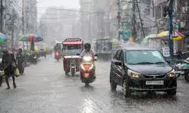 Rains Batter Kerala, Trigger Mudslides and Dam Alerts Rains Batter Kerala, Trigger Mudslides and Dam Alerts