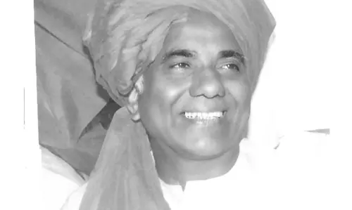 Ex-Maharashtra Minister Mahadeorao Shivankar Passes Away at 85