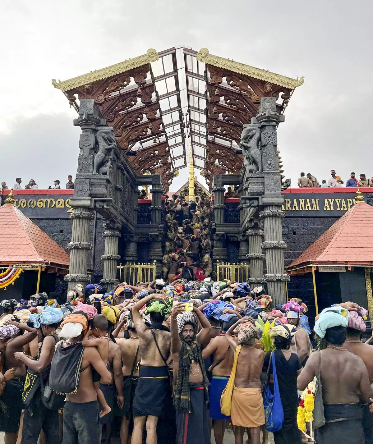 Pilgrim Turn Out In Sabarimala Crosses 25 Lakh During Ongoing Season