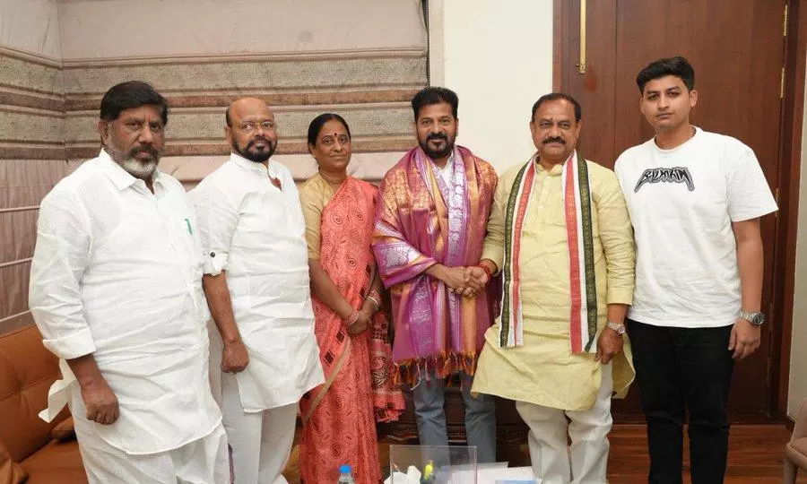 Surekha Meets Revanth After AICC’s Disapproval