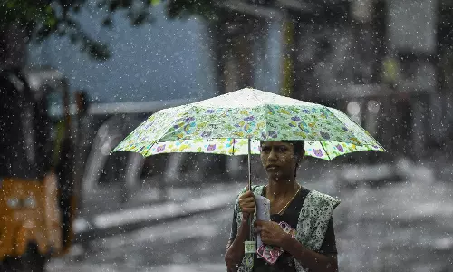 Heavy Rains Lash TN; Udhayanidhi Inspects Flood Prevention Works