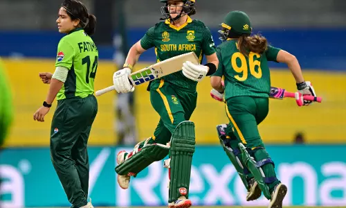 SA Crush Pakistan by 150 Runs; India, NZ to Fight for One Slot