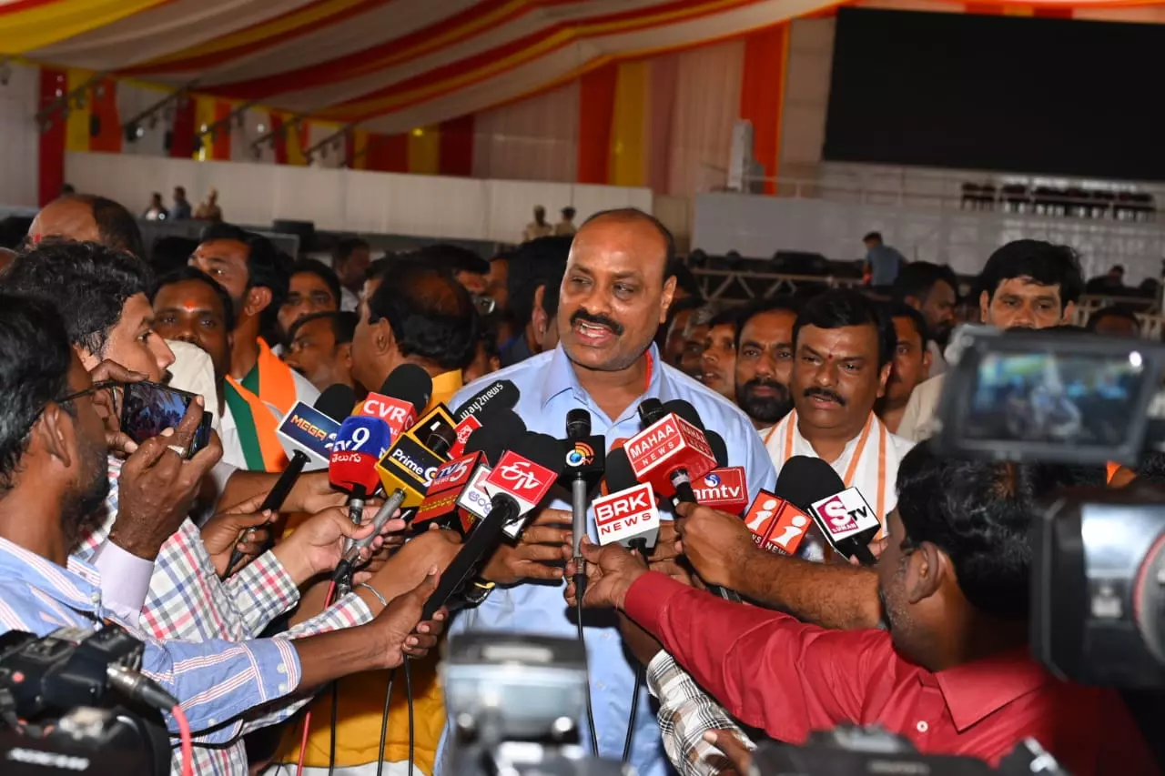 Minister Praises Lokesh’s Efforts to Boost Aqua Sector