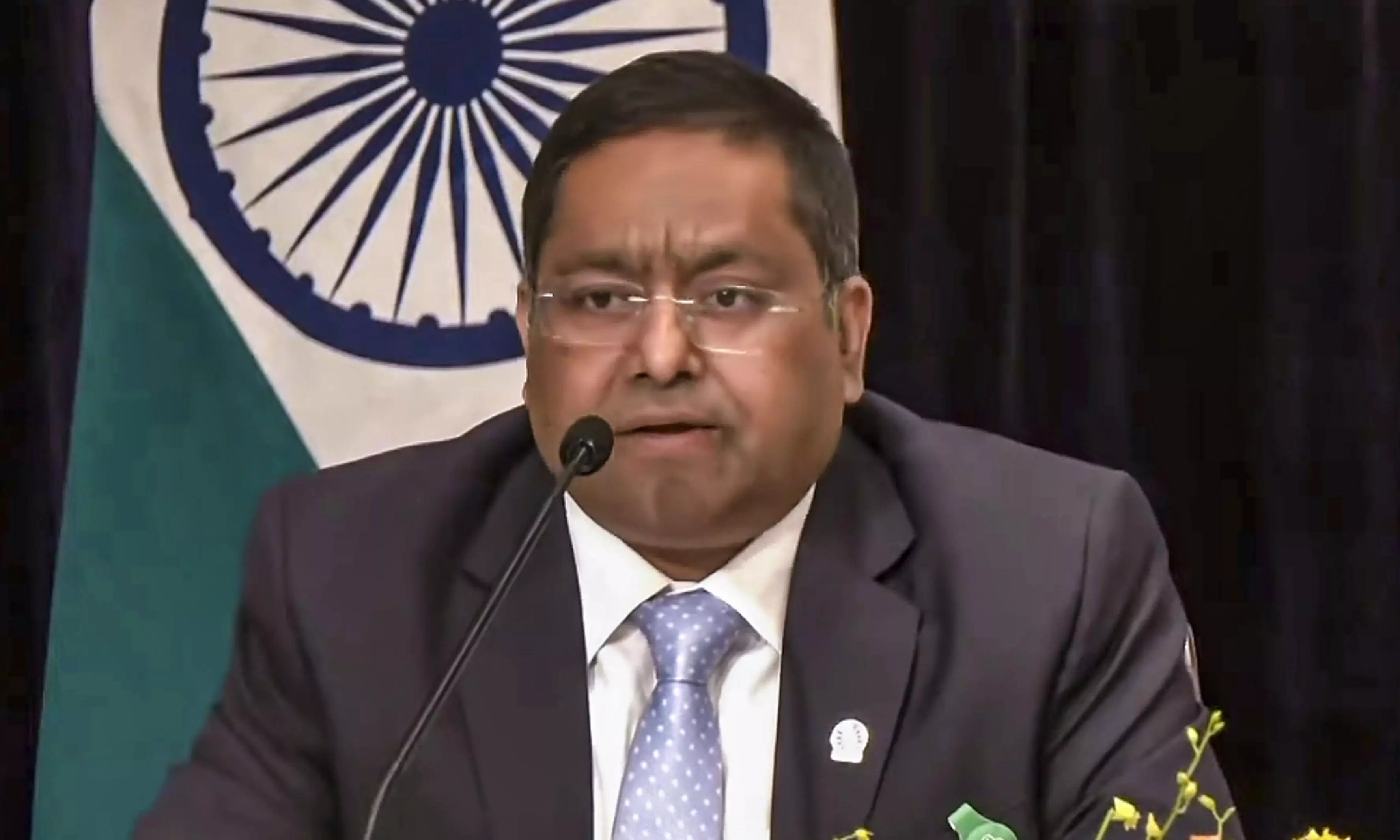 India Denies Trump Claim on Cutting Russian Oil India Denies Trump Claim on Cutting Russian Oil