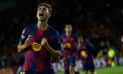 UEFA Champions League: Lopez, Rashford Inspire Barcelona Rout of Olympiacos