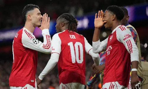 Arsenal Thrash Atletico Madrid 4-0 to Extend Perfect Champions League Start