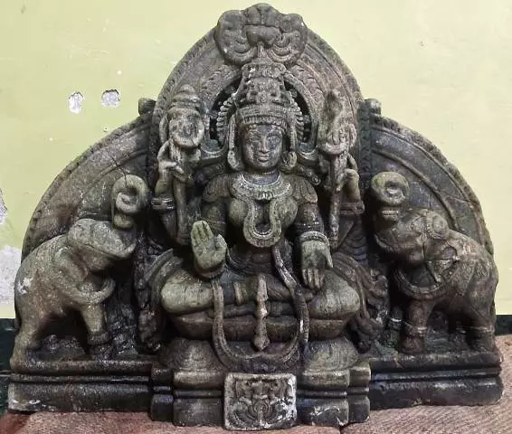 10th Century Gajalakshmi Idol Found in Goa River