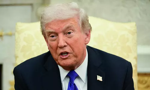 Trump Slaps Sanctions on Russian Oil Firms