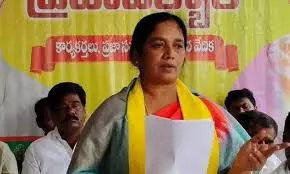 Raptadu MLA Warns Bank Staff Over Laxity Raptadu MLA Warns Bank Staff Over Laxity
