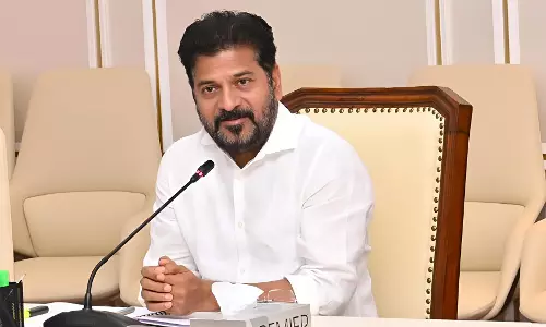 CM Revanth Reviews Kurnool Bus Tragedy, Orders Swift Relief