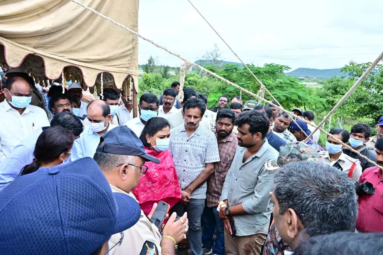 Road Mishap: Home Minister Promises Action Road Mishap: Home Minister Promises Action