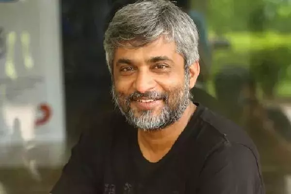 Prabhas Gives Infinite Space for Directors, Says Hanu Raghavapudi Prabhas Gives Infinite Space for Directors, Says Hanu Raghavapudi