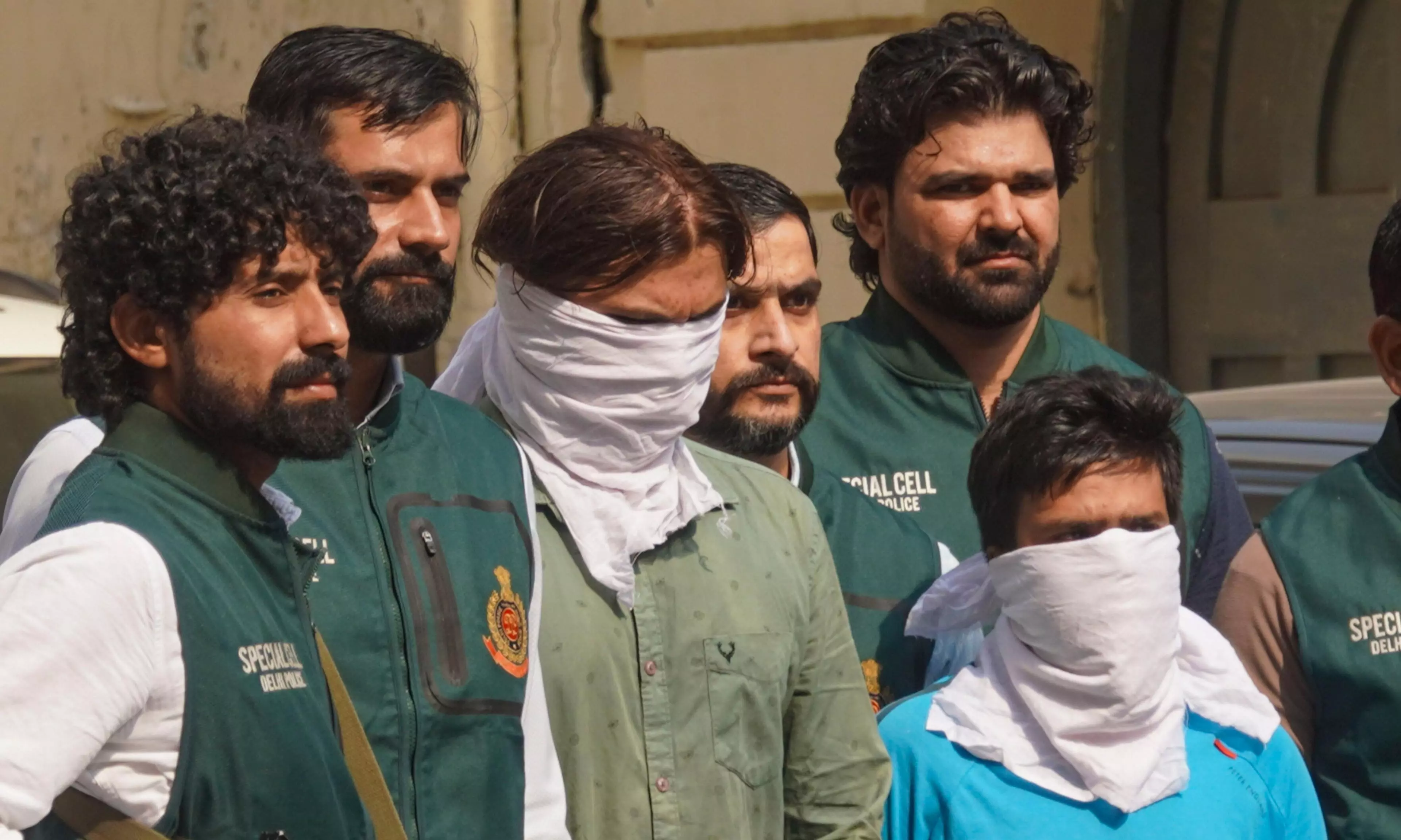 2 Suspected ISIS Operatives Plotting Attack in Delhi Mall, Public Park Arrested