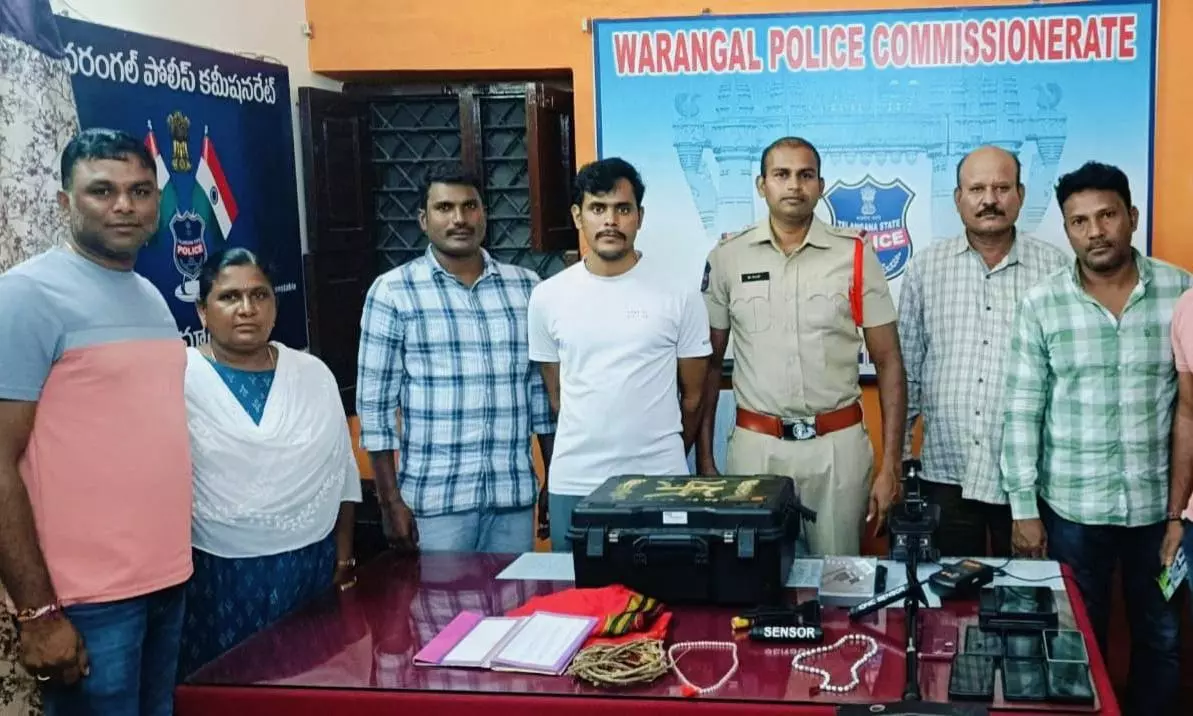 7 Held for Illegal Treasure Hunt in Hanamkonda 7 Held for Illegal Treasure Hunt in Hanamkonda