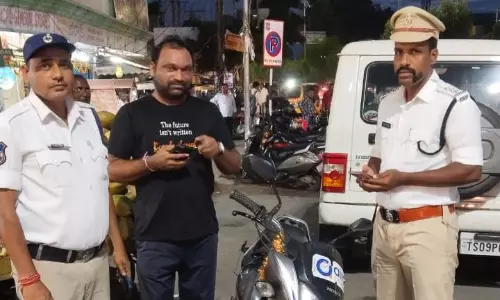 Karimnagar: Bike With 120 Pending Challans Worth Rs.29,560 Seized