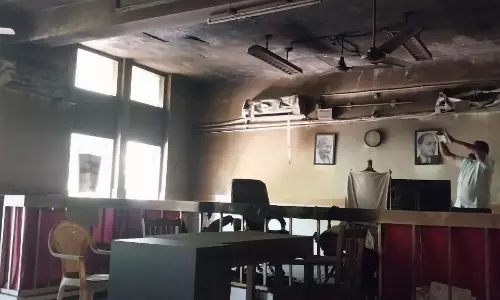 Fire Damages 4-Lakh Property At Kakinada Court