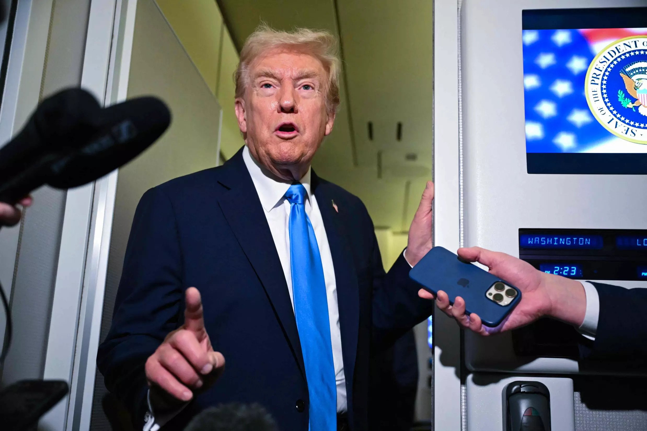 Trump Plans 10% Tariff Hike on Canada Over Anti-Tariffs Ad Trump Plans 10% Tariff Hike on Canada Over Anti-Tariffs Ad