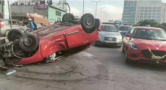 Car goes berserk on JNTU flyover in Kukatpally