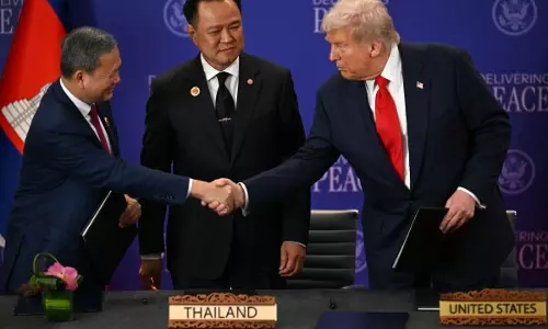 Trump Attends Ceasefire Ceremony With Thailand And Cambodia During Malaysia Visit