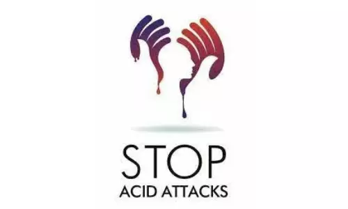 Stalker Throws Acid On 20-year-old Woman In Delhis Ashok Vihar Stalker Throws Acid On 20-year-old Woman In Delhis Ashok Vihar