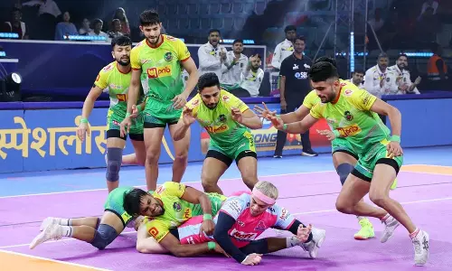 Patna Pirates Continue Fine Run; Reach Eliminator 2 Courtesy Ayan’s 20-Point Masterclass And Navdeep’s High Five Patna Pirates Continue Fine Run; Reach Eliminator 2 Courtesy Ayan’s 20-Point Masterclass And Navdeep’s High Five