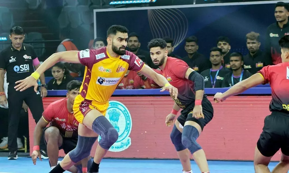 Telugu Titans Beat Bengaluru Bulls 37-32 to Enter Eliminator 3 Telugu Titans Beat Bengaluru Bulls 37-32 to Enter Eliminator 3