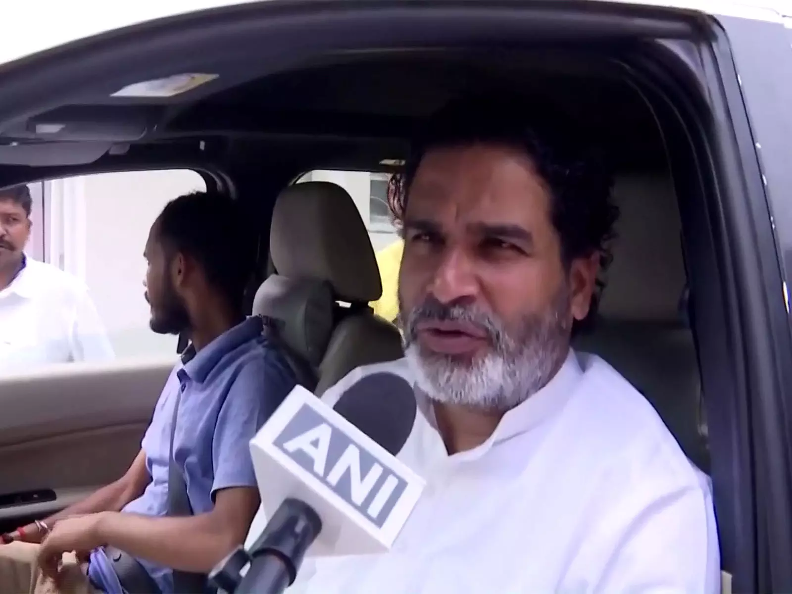 Fight is Between NDA and Jan Suraaj, Reiterates Prashant Kishor Fight is Between NDA and Jan Suraaj, Reiterates Prashant Kishor