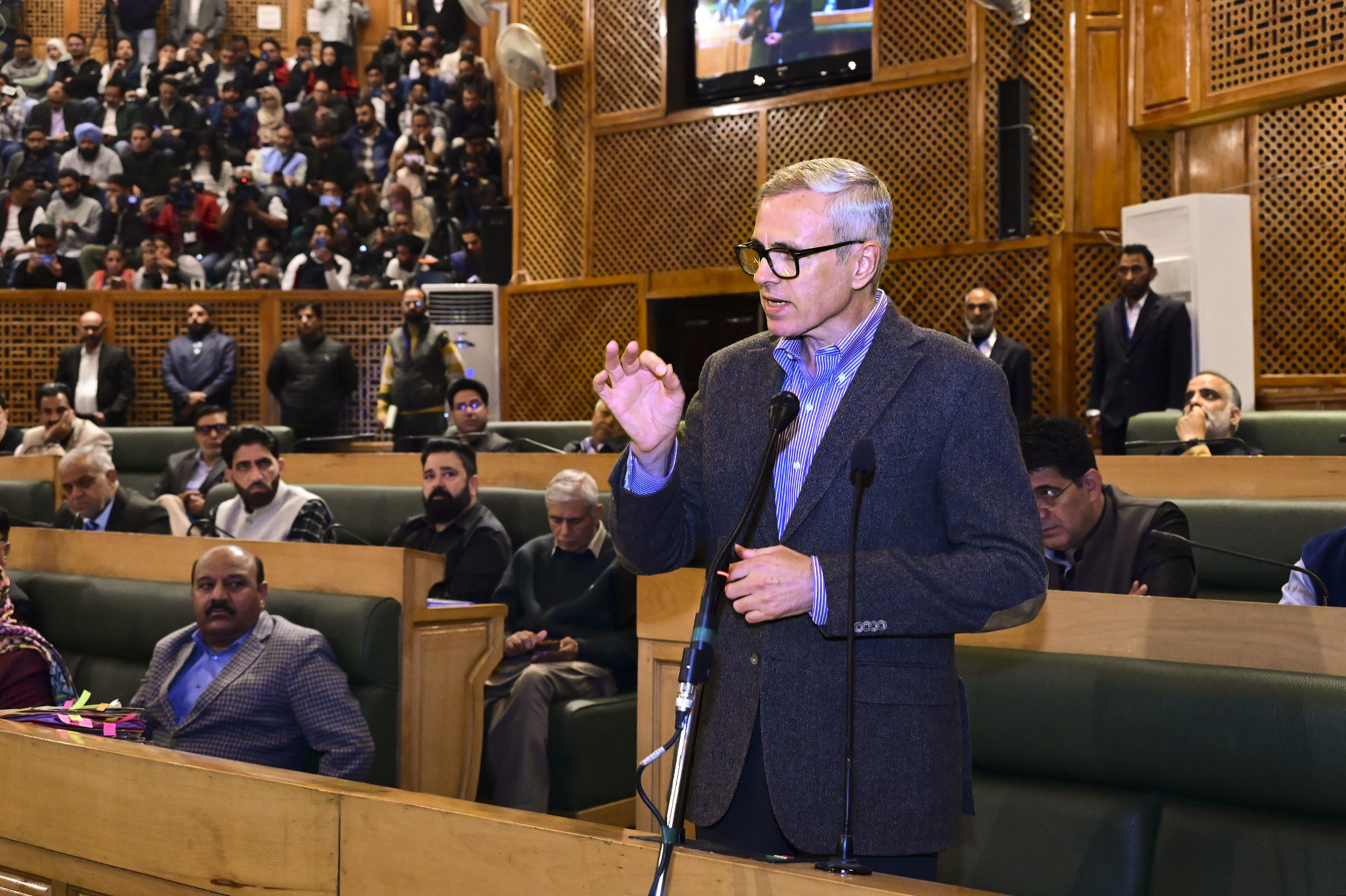 NC MPs Criticize Omar Abdullah, Raising Party Dissent