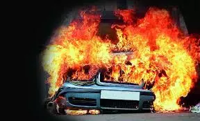 Five Injured In Car Accident Near Chinna Kraka After Attending Kurnool Bus Tragedy Funerals