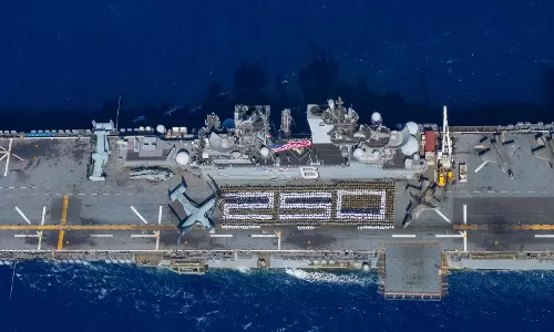 US Navy Chopper, Jet Crash into South China Sea