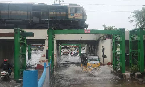 Vizagites Balance Beauty And Urgency Amid Montha’s Mood Swings