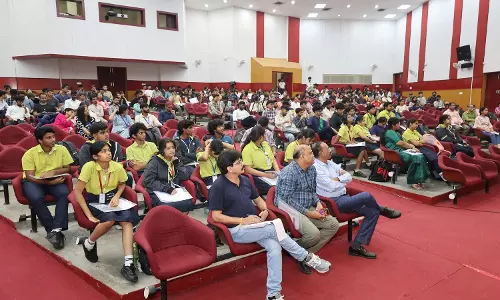 MANUU Fetes Women’s Creativity