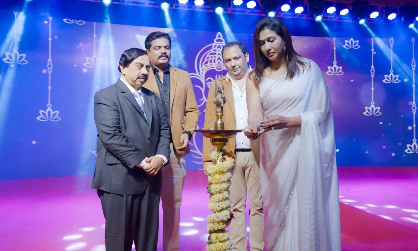 QPL 2.0 Trophy, Jersey Unveiled by Olympian Anju Bobby George QPL 2.0 Trophy, Jersey Unveiled by Olympian Anju Bobby George