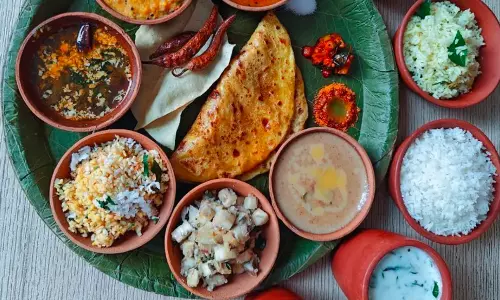 Ballari Kannada Lit Fest: Dravida Group Demands Eggs & Chicken on Menu for Food Equality