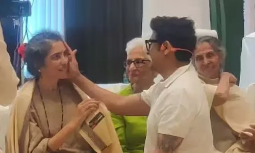 Sonu Nigam Makes Satish Shah’s Wife Madhu Sing ‘Tere Mere Sapne’