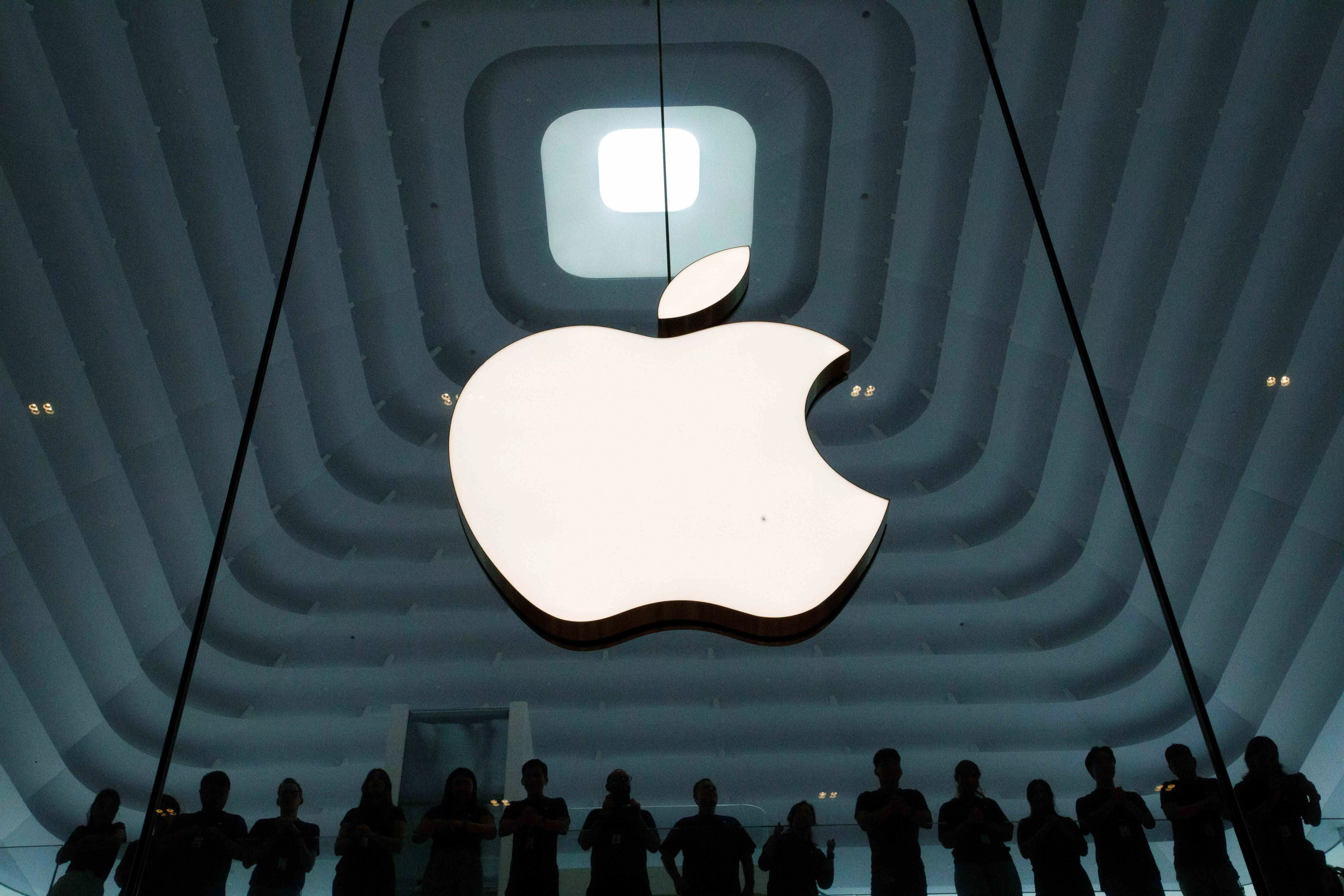 Apple Reveals New Apple Intelligence Features, Powers Up Siri with AI Enhancements Apple Reveals New Apple Intelligence Features, Powers Up Siri with AI Enhancements