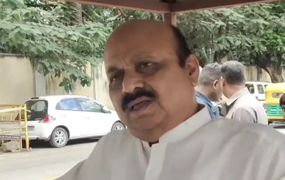 Bommai Accuses Siddaramaiah of Losing Control Over Cabinet Bommai Accuses Siddaramaiah of Losing Control Over Cabinet