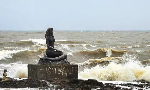 LIVE: Cyclone Montha Weakens Over AP