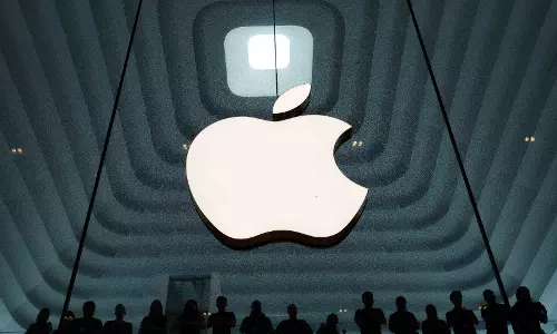 Apple Hits $4 Trillion Market Value