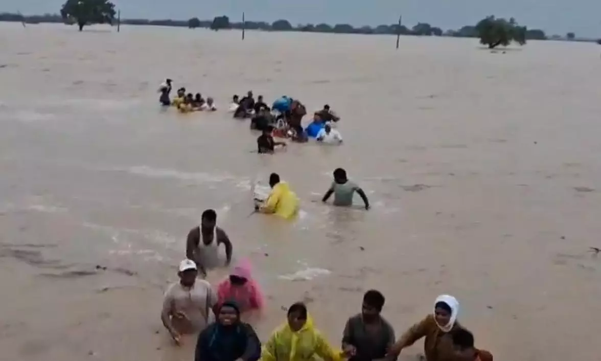 CM Naidu Lauds Rescue Of 15 People Trapped In Marooned Church