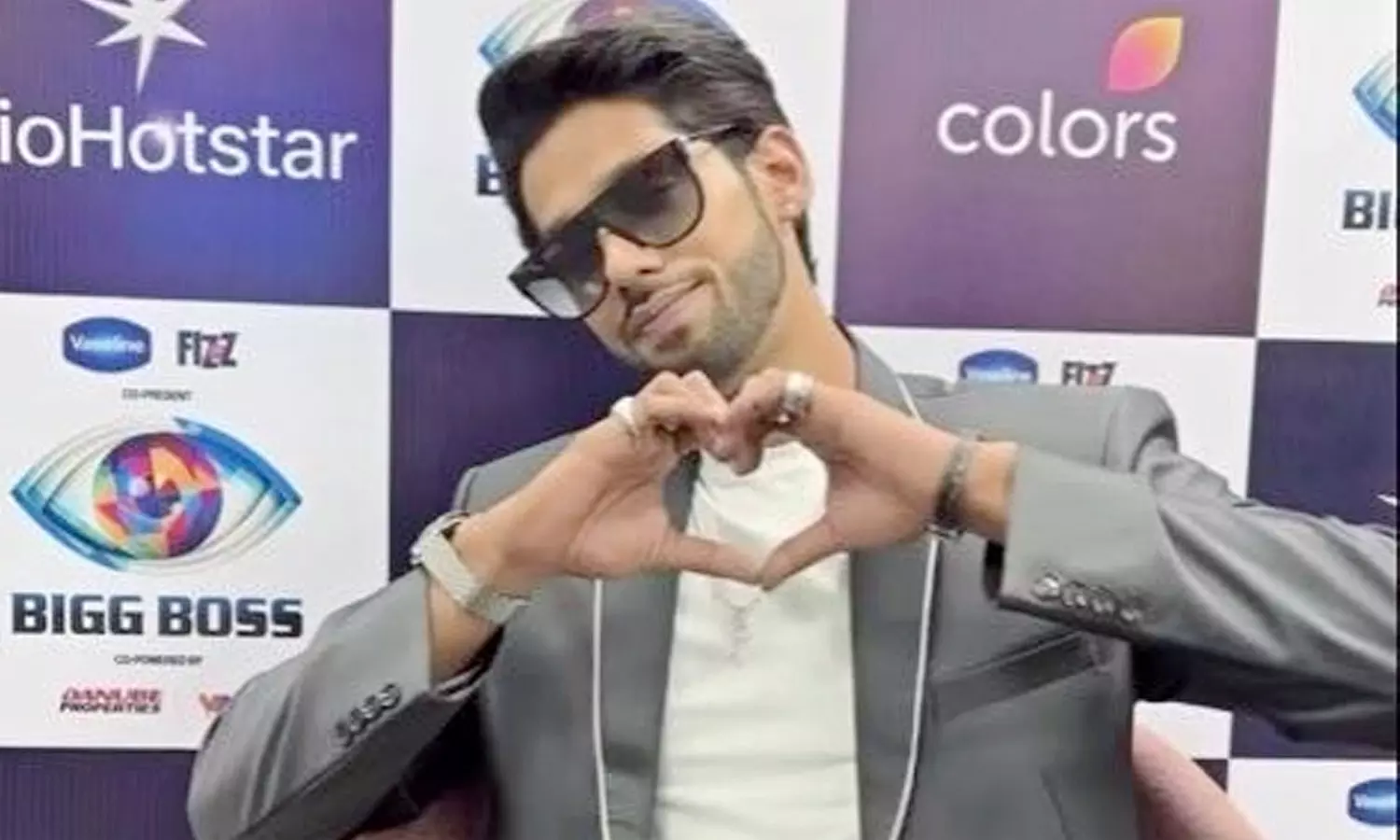 Fans Claim Unfair Eviction of Baseer Ali from Bigg Boss 19, Hint at Tiff with Salman