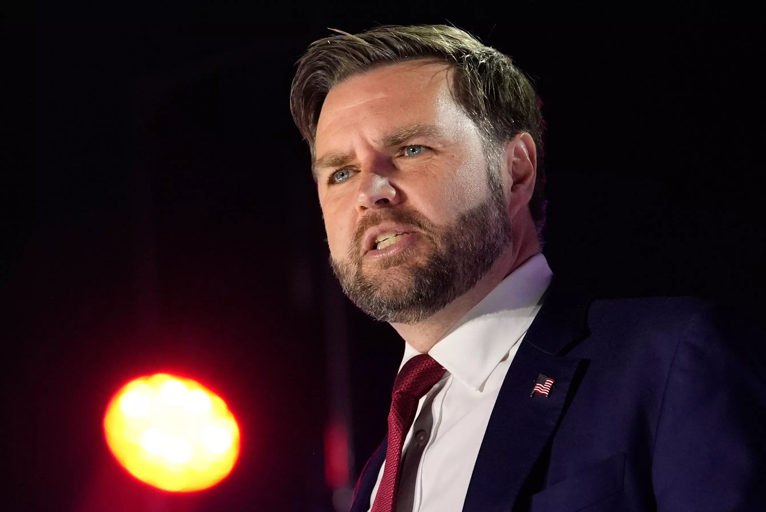 JD Vance Bats for H1B Visa Reform JD Vance Bats for H1B Visa Reform