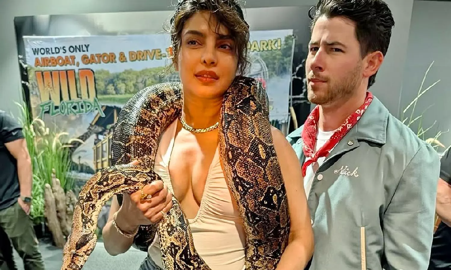 Priyanka Chopra Gets Up Close and Personal with a Large Snake Priyanka Chopra Gets Up Close and Personal with a Large Snake